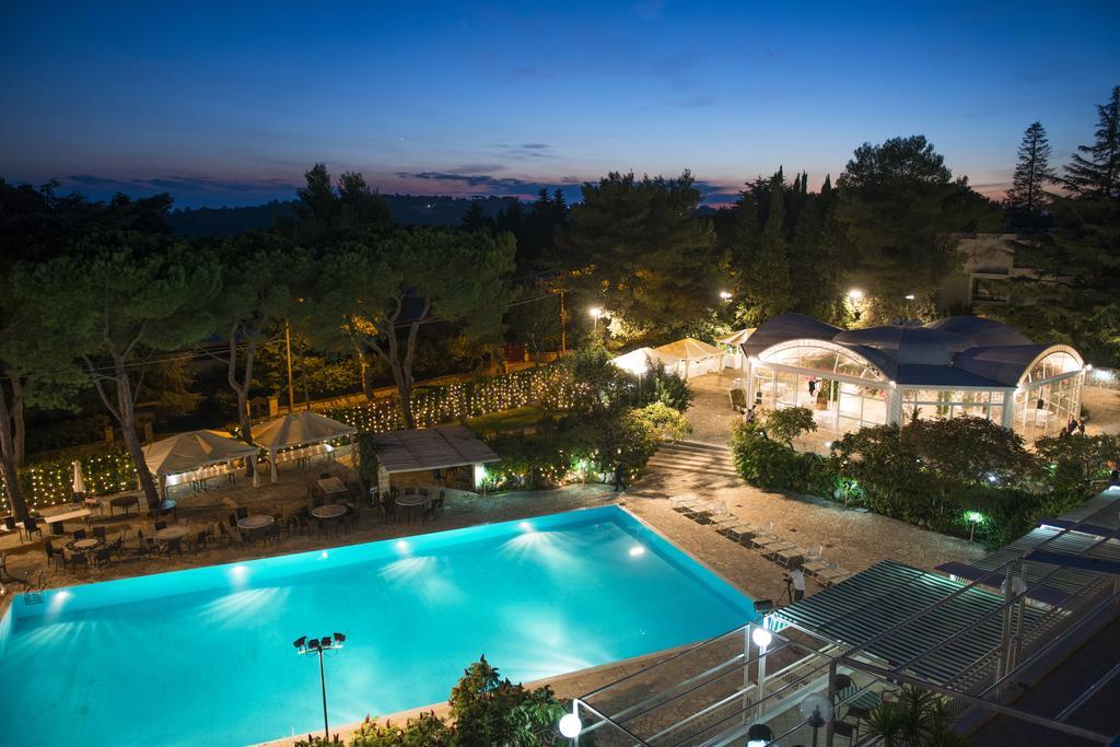 Hotel Sierra Silvana Селва ди Фасано Екстериор снимка