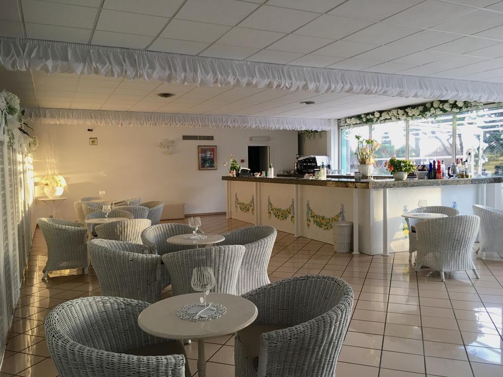 Hotel Sierra Silvana Селва ди Фасано Екстериор снимка