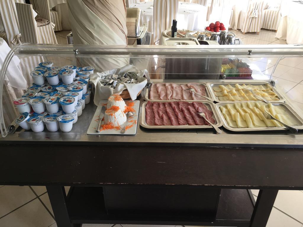 Hotel Sierra Silvana Селва ди Фасано Екстериор снимка